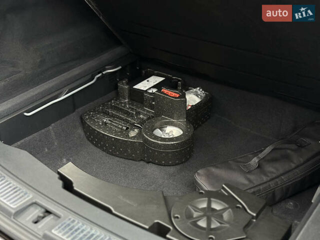 Коричневый Фольксваген Туарег, объемом двигателя 2.97 л и пробегом 98 тыс. км за 57999 $, фото 97 на Automoto.ua