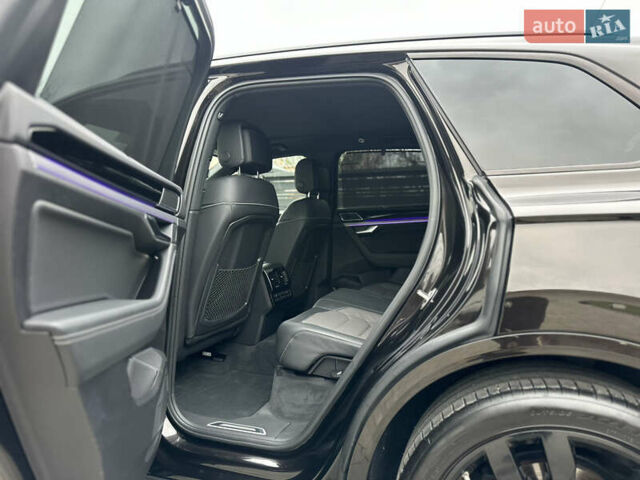 Коричневый Фольксваген Туарег, объемом двигателя 2.97 л и пробегом 98 тыс. км за 57999 $, фото 71 на Automoto.ua