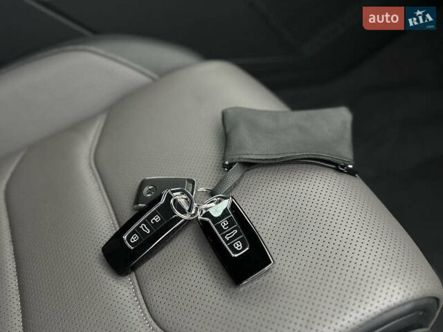 Коричневий Фольксваген Туарег, об'ємом двигуна 2.97 л та пробігом 98 тис. км за 59999 $, фото 101 на Automoto.ua