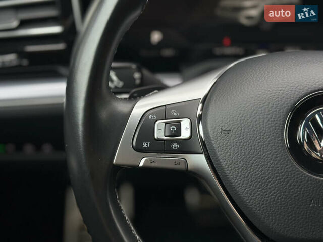 Коричневий Фольксваген Туарег, об'ємом двигуна 2.97 л та пробігом 98 тис. км за 59999 $, фото 51 на Automoto.ua