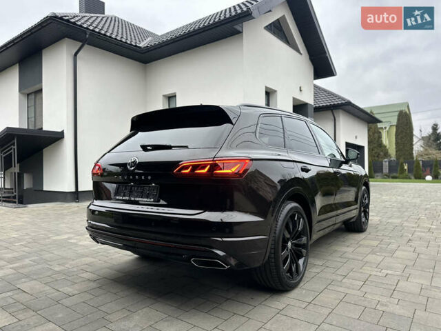 Коричневий Фольксваген Туарег, об'ємом двигуна 2.97 л та пробігом 98 тис. км за 59999 $, фото 5 на Automoto.ua