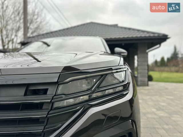 Коричневий Фольксваген Туарег, об'ємом двигуна 2.97 л та пробігом 98 тис. км за 59999 $, фото 23 на Automoto.ua