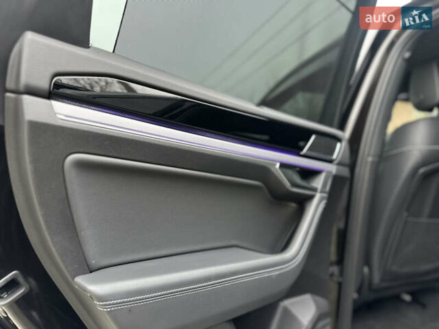 Коричневий Фольксваген Туарег, об'ємом двигуна 2.97 л та пробігом 98 тис. км за 59999 $, фото 70 на Automoto.ua