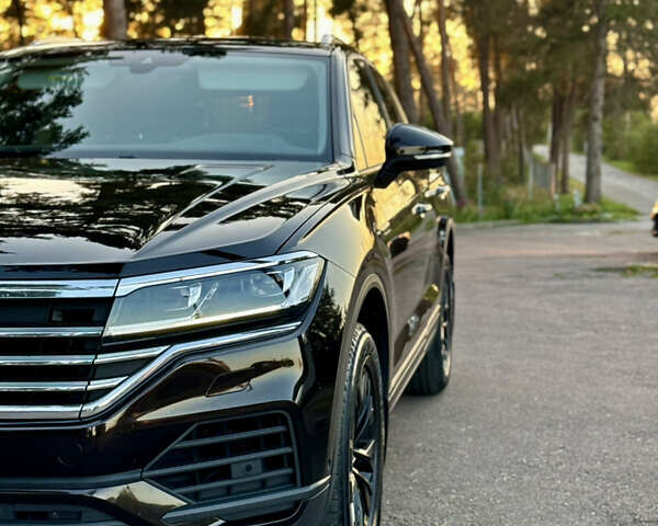 Коричневый Фольксваген Туарег, объемом двигателя 3 л и пробегом 122 тыс. км за 46000 $, фото 2 на Automoto.ua