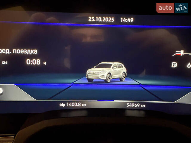 Коричневый Фольксваген Туарег, объемом двигателя 2.99 л и пробегом 55 тыс. км за 58500 $, фото 8 на Automoto.ua