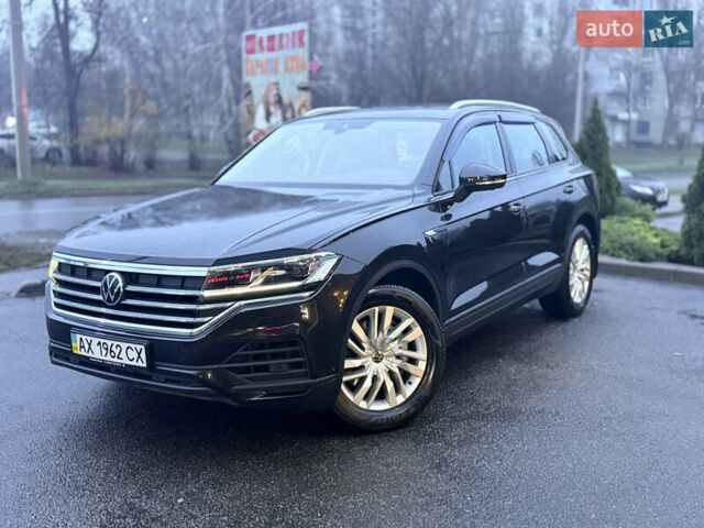 Коричневый Фольксваген Туарег, объемом двигателя 3 л и пробегом 78 тыс. км за 48000 $, фото 1 на Automoto.ua