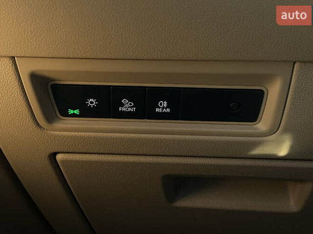 Коричневый Фольксваген Туарег, объемом двигателя 2.97 л и пробегом 96 тыс. км за 60999 $, фото 24 на Automoto.ua