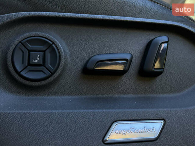 Коричневый Фольксваген Туарег, объемом двигателя 2.97 л и пробегом 96 тыс. км за 60999 $, фото 29 на Automoto.ua