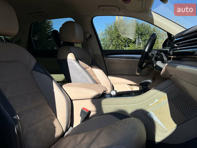 Коричневый Фольксваген Туарег, объемом двигателя 2.97 л и пробегом 96 тыс. км за 60999 $, фото 23 на Automoto.ua