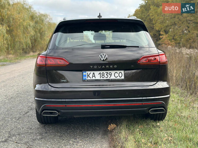 Коричневый Фольксваген Туарег, объемом двигателя 2.97 л и пробегом 255 тыс. км за 45900 $, фото 6 на Automoto.ua