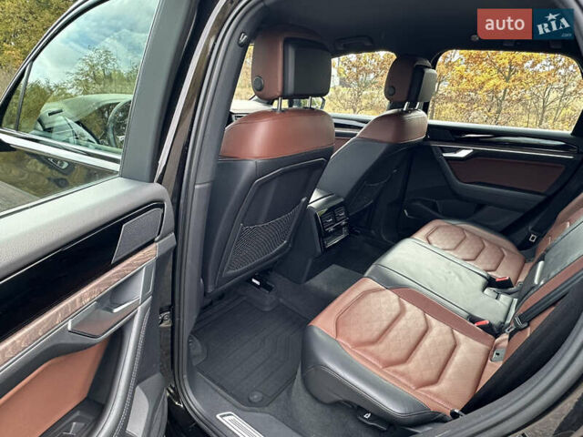 Коричневый Фольксваген Туарег, объемом двигателя 2.97 л и пробегом 255 тыс. км за 45900 $, фото 13 на Automoto.ua