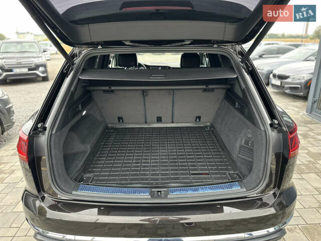 Коричневий Фольксваген Туарег, об'ємом двигуна 3 л та пробігом 106 тис. км за 55888 $, фото 21 на Automoto.ua