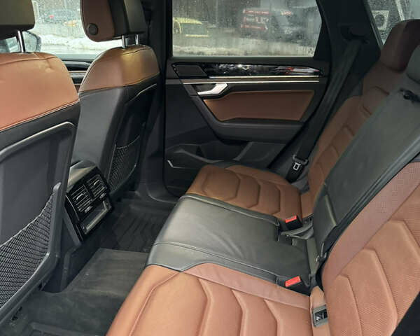 Коричневий Фольксваген Туарег, об'ємом двигуна 2.97 л та пробігом 60 тис. км за 60000 $, фото 7 на Automoto.ua