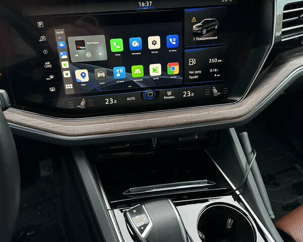 Коричневий Фольксваген Туарег, об'ємом двигуна 2.97 л та пробігом 60 тис. км за 60000 $, фото 4 на Automoto.ua