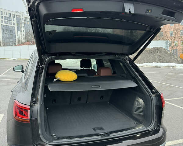 Коричневий Фольксваген Туарег, об'ємом двигуна 2.97 л та пробігом 60 тис. км за 60000 $, фото 8 на Automoto.ua