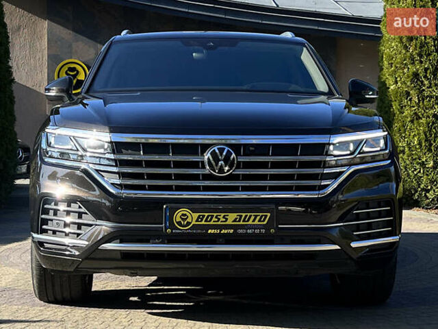 Коричневый Фольксваген Туарег, объемом двигателя 2.97 л и пробегом 96 тыс. км за 60999 $, фото 1 на Automoto.ua
