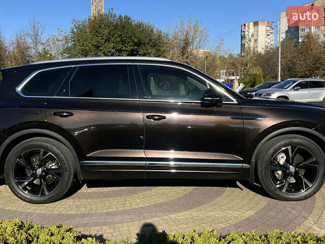 Коричневый Фольксваген Туарег, объемом двигателя 2.97 л и пробегом 96 тыс. км за 60999 $, фото 7 на Automoto.ua