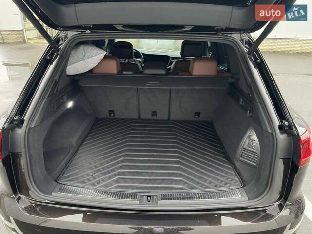 Коричневый Фольксваген Туарег, объемом двигателя 2.97 л и пробегом 74 тыс. км за 62000 $, фото 25 на Automoto.ua