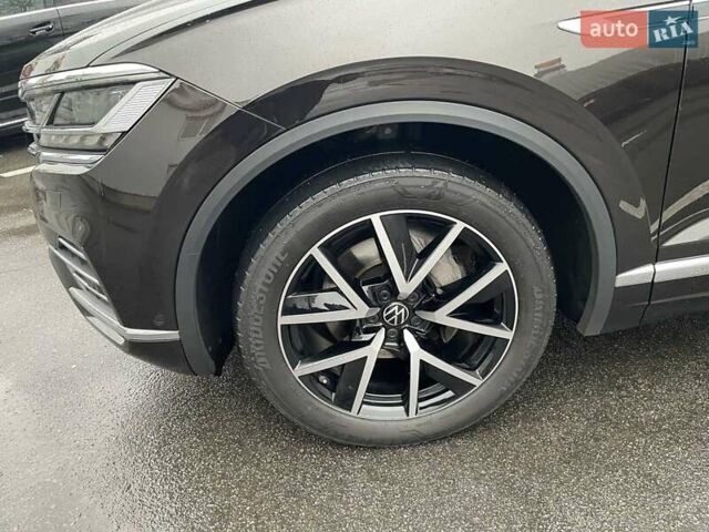 Коричневый Фольксваген Туарег, объемом двигателя 2.97 л и пробегом 74 тыс. км за 62000 $, фото 9 на Automoto.ua