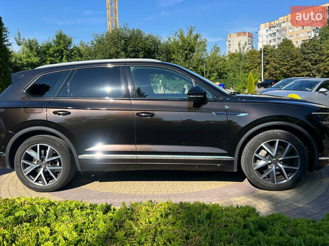 Коричневый Фольксваген Туарег, объемом двигателя 3 л и пробегом 47 тыс. км за 60999 $, фото 7 на Automoto.ua