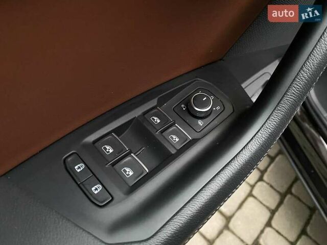 Коричневий Фольксваген Туарег, об'ємом двигуна 2.99 л та пробігом 48 тис. км за 69000 $, фото 13 на Automoto.ua