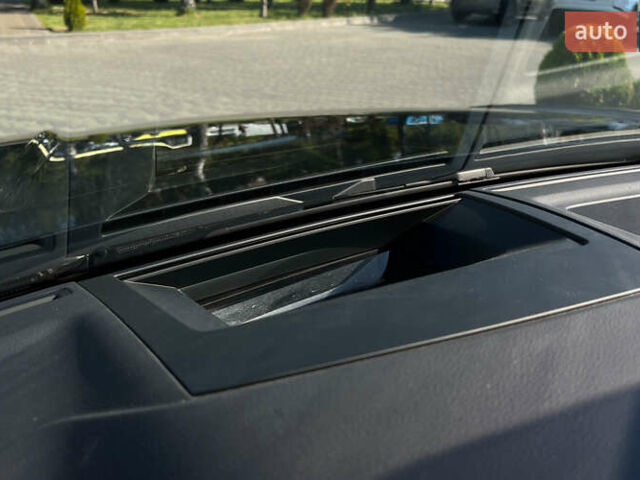 Коричневый Фольксваген Туарег, объемом двигателя 3 л и пробегом 47 тыс. км за 60999 $, фото 25 на Automoto.ua