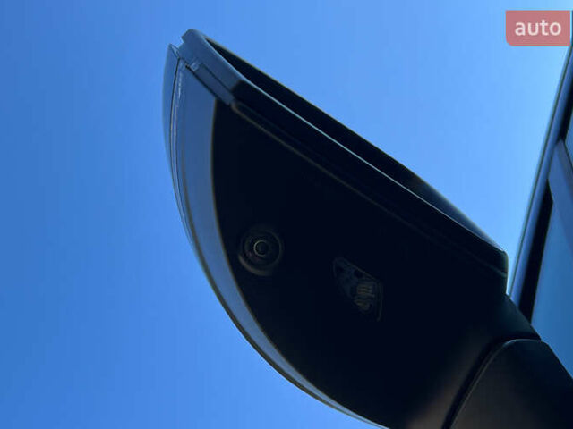 Коричневый Фольксваген Туарег, объемом двигателя 3 л и пробегом 47 тыс. км за 60999 $, фото 26 на Automoto.ua