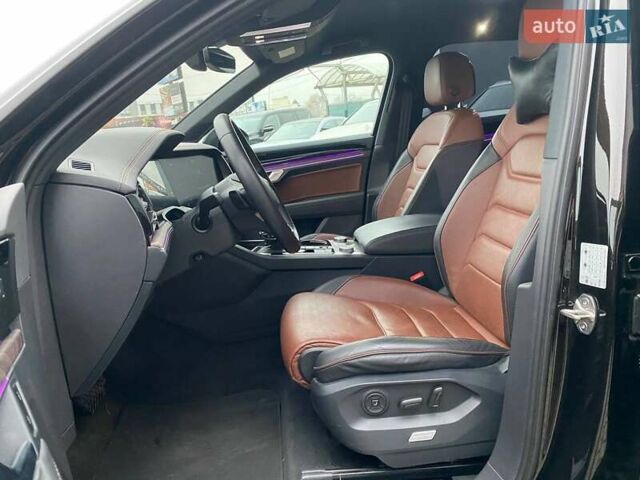 Коричневий Фольксваген Туарег, об'ємом двигуна 2.99 л та пробігом 48 тис. км за 69000 $, фото 22 на Automoto.ua