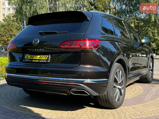 Коричневый Фольксваген Туарег, объемом двигателя 3 л и пробегом 47 тыс. км за 60999 $, фото 6 на Automoto.ua