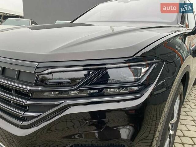 Коричневий Фольксваген Туарег, об'ємом двигуна 2.99 л та пробігом 48 тис. км за 69000 $, фото 3 на Automoto.ua