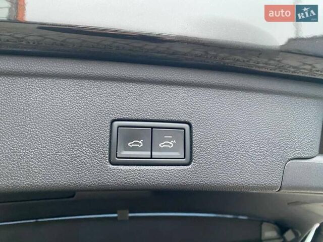 Коричневий Фольксваген Туарег, об'ємом двигуна 2.99 л та пробігом 48 тис. км за 69000 $, фото 35 на Automoto.ua