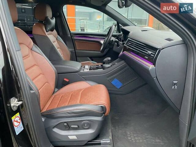 Коричневий Фольксваген Туарег, об'ємом двигуна 2.99 л та пробігом 48 тис. км за 69000 $, фото 30 на Automoto.ua