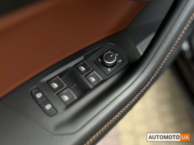 Коричневый Фольксваген Туарег, объемом двигателя 3 л и пробегом 10 тыс. км за 83600 $, фото 24 на Automoto.ua