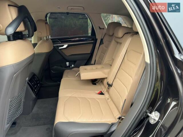 Коричневый Фольксваген Туарег, объемом двигателя 2.97 л и пробегом 76 тыс. км за 75077 $, фото 20 на Automoto.ua