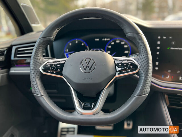 Коричневый Фольксваген Туарег, объемом двигателя 3 л и пробегом 10 тыс. км за 83600 $, фото 20 на Automoto.ua