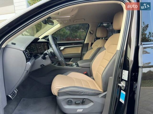 Коричневый Фольксваген Туарег, объемом двигателя 2.97 л и пробегом 76 тыс. км за 75077 $, фото 2 на Automoto.ua