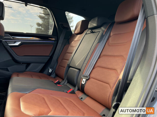 Коричневый Фольксваген Туарег, объемом двигателя 3 л и пробегом 10 тыс. км за 83600 $, фото 16 на Automoto.ua