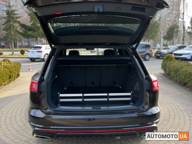 Коричневый Фольксваген Туарег, объемом двигателя 3 л и пробегом 10 тыс. км за 83600 $, фото 11 на Automoto.ua