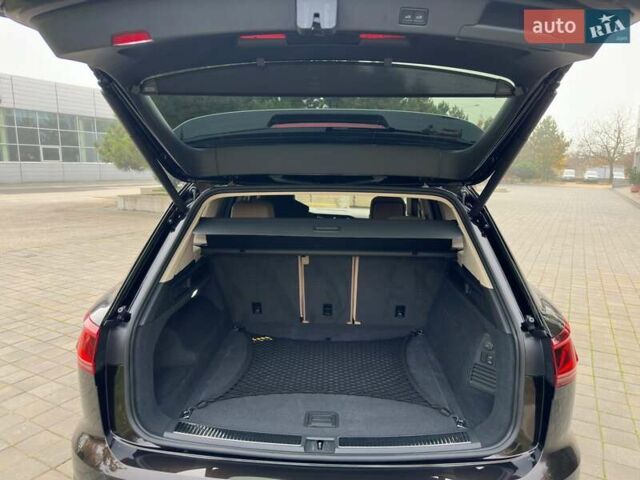 Коричневый Фольксваген Туарег, объемом двигателя 2.97 л и пробегом 76 тыс. км за 75077 $, фото 8 на Automoto.ua