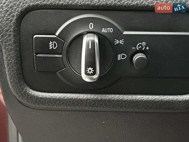 Красный Фольксваген Туарег, объемом двигателя 3.6 л и пробегом 189 тыс. км за 22649 $, фото 28 на Automoto.ua