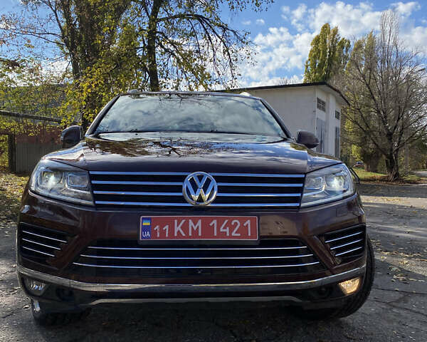 Красный Фольксваген Туарег, объемом двигателя 3.6 л и пробегом 127 тыс. км за 21500 $, фото 13 на Automoto.ua