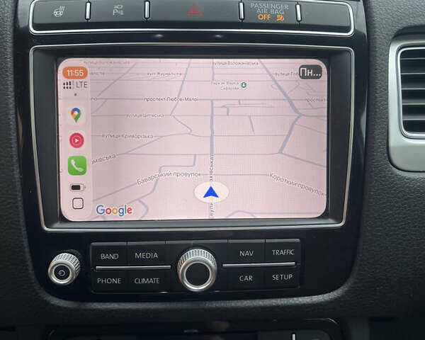 Красный Фольксваген Туарег, объемом двигателя 3.6 л и пробегом 127 тыс. км за 21500 $, фото 57 на Automoto.ua