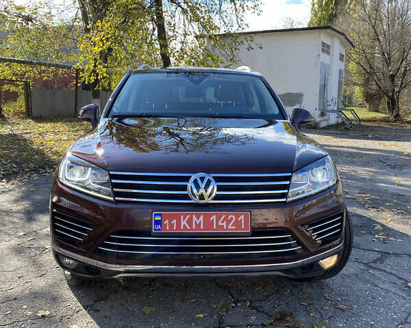 Красный Фольксваген Туарег, объемом двигателя 3.6 л и пробегом 127 тыс. км за 21500 $, фото 11 на Automoto.ua