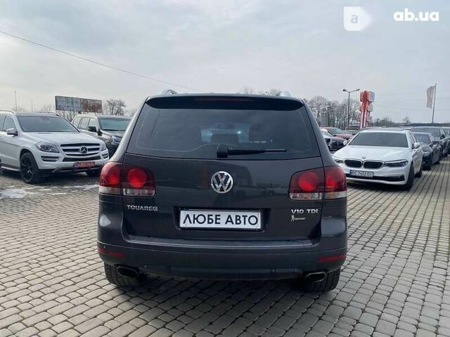 Фольксваген Туарег, объемом двигателя 5 л и пробегом 282 тыс. км за 10000 $, фото 5 на Automoto.ua