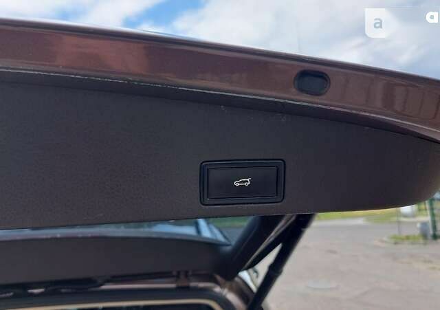 Фольксваген Туарег, объемом двигателя 3 л и пробегом 289 тыс. км за 21000 $, фото 10 на Automoto.ua