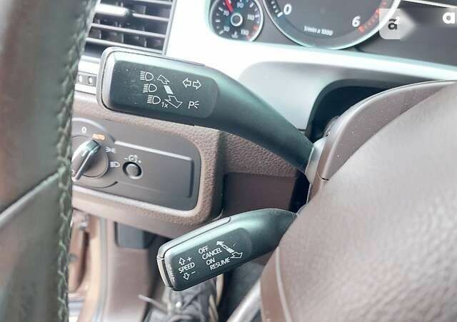 Фольксваген Туарег, объемом двигателя 3 л и пробегом 289 тыс. км за 21000 $, фото 26 на Automoto.ua