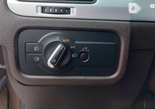 Фольксваген Туарег, объемом двигателя 3 л и пробегом 289 тыс. км за 21000 $, фото 20 на Automoto.ua