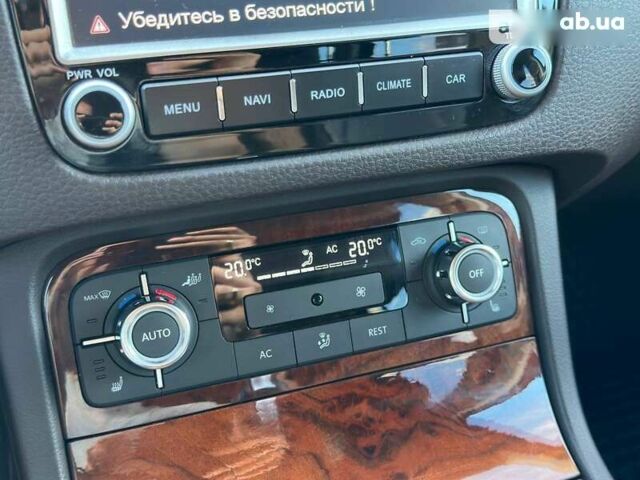 Фольксваген Туарег, об'ємом двигуна 3 л та пробігом 288 тис. км за 20800 $, фото 18 на Automoto.ua