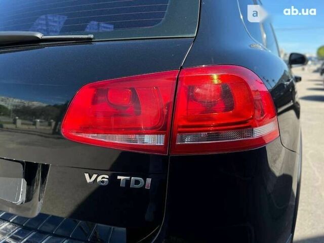 Фольксваген Туарег, объемом двигателя 3 л и пробегом 172 тыс. км за 22400 $, фото 17 на Automoto.ua