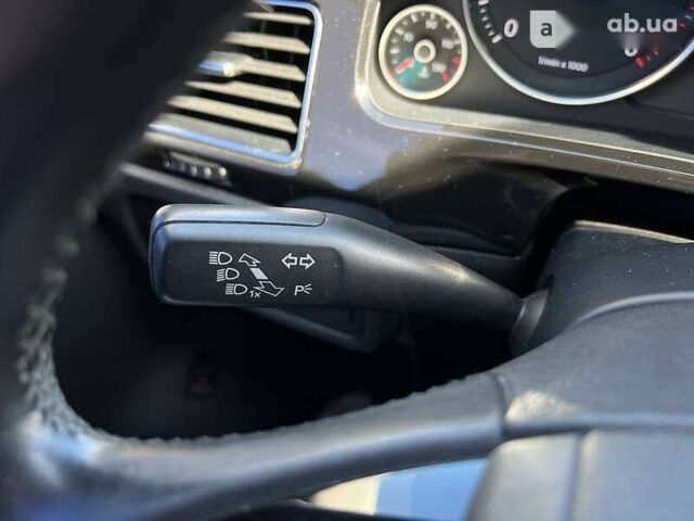 Фольксваген Туарег, объемом двигателя 3 л и пробегом 172 тыс. км за 22400 $, фото 29 на Automoto.ua